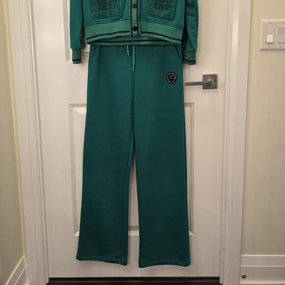 Green Jumpsuit - Picture 2 of 4